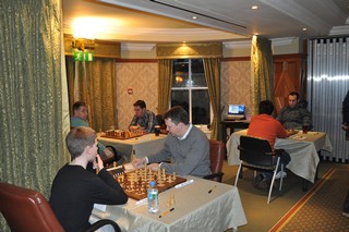Masters top 3 live boards at Bunratty