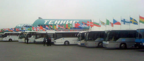Khanty Mansiysk Olympiad - coaches outside the playing hall