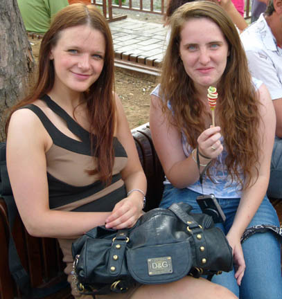 Title hopefuls Monika Gedvilaite and Karina Kruk, before R7 of the Istanbul Olympiad