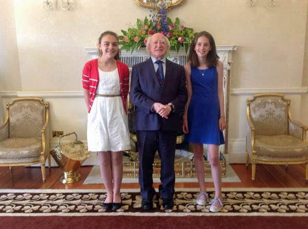 President Higgins meets Irish Glorney teams at Áras an Uachtaráin