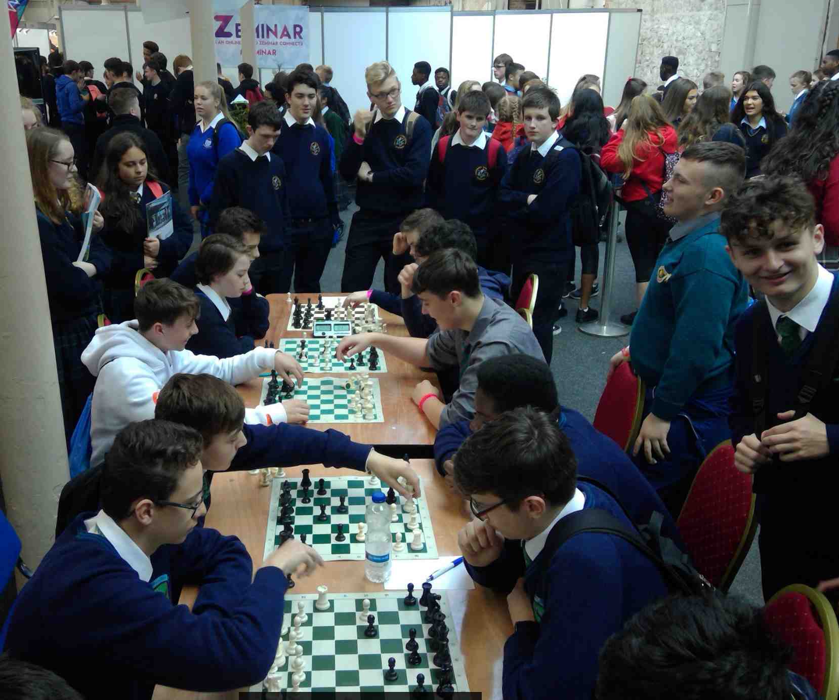 Zeminar 2017 - Day 1 six boards in action